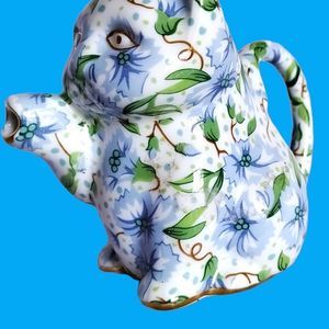 ANSLY CHINTZ  *TWO'S COMPANY* Blue/Gold/Green FLORAL Ceramic Teapot Kitty.